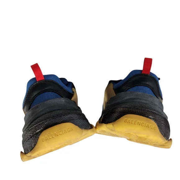 Balenciaga Triple S Sneakers - Picture 5 of 11
